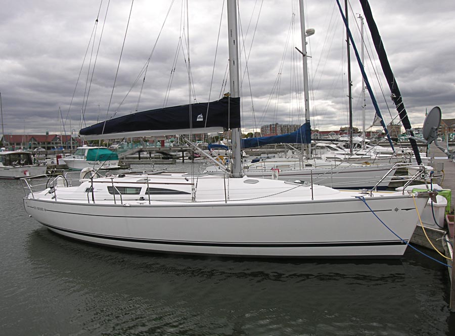 Jeanneau Sun Odyssey 40 waiting for you at the dock  ......